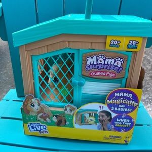Little Live Pets Guinea Pigs Toy brand new